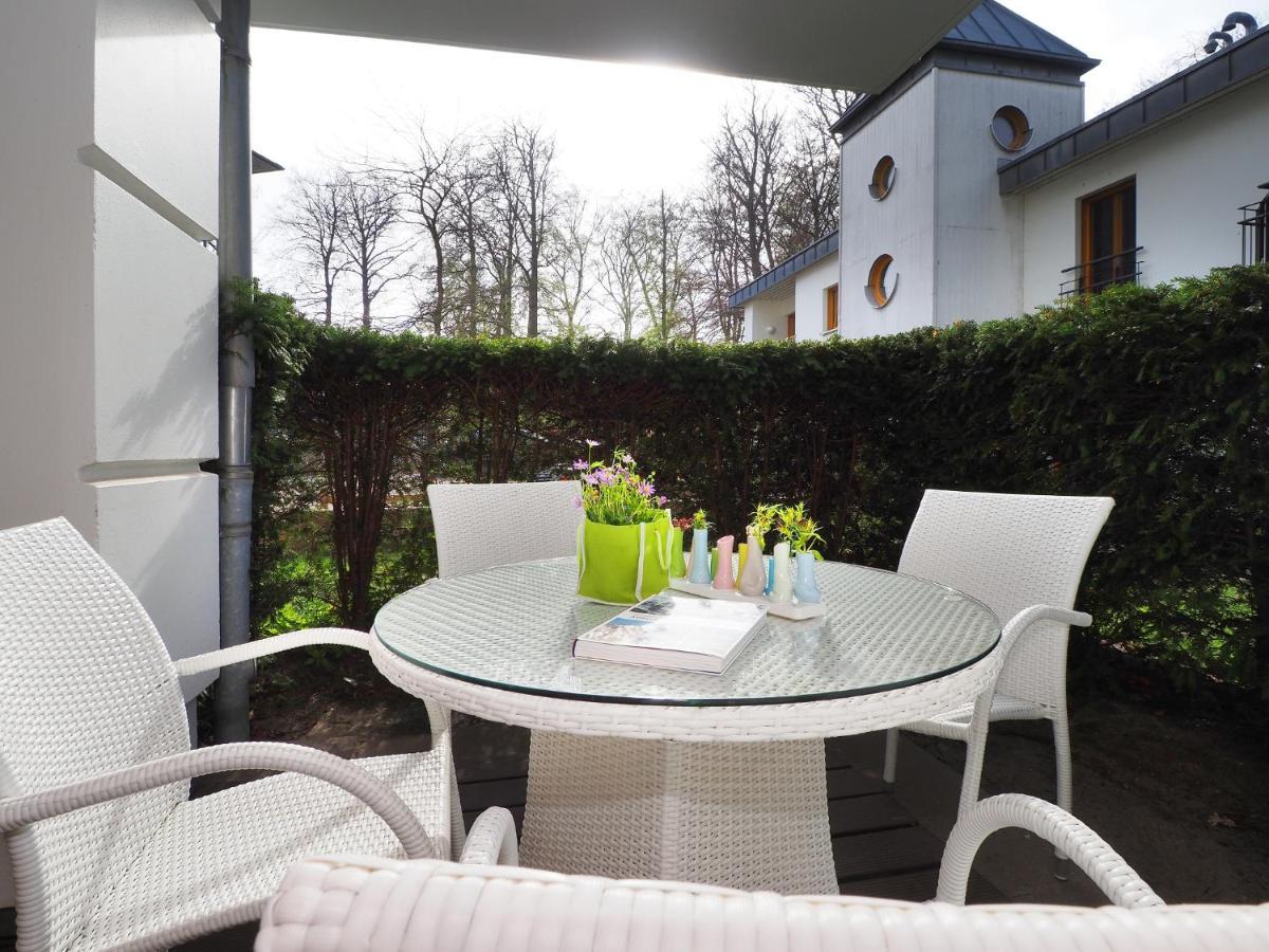 Kaiservillen Heringsdorf - Ferienwohnung Mit 1 Schlafzimmer Und Terrasse D201 Exteriör bild